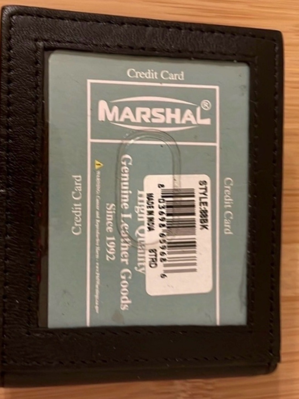 Marshal Genuine Leather Black Men's Bifold Wallet Credit Card Holder Snap Logo